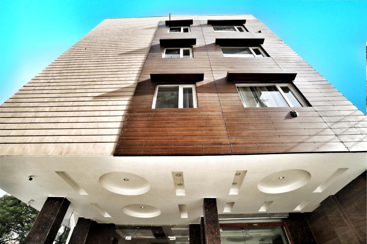 Hotel Aerocity Purple Orchid Nueva Delhi Exterior foto